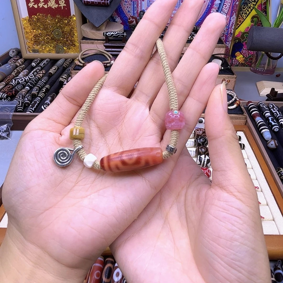 玛瑙/玉髓未镶嵌颈饰