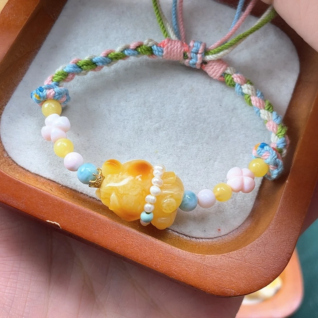 琥珀裸石未镶嵌蜜蜡