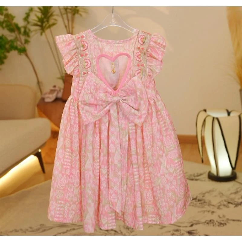 【Y.d1723】2025新款女童爱心露背蝴蝶结连衣裙女宝重工无袖公主裙