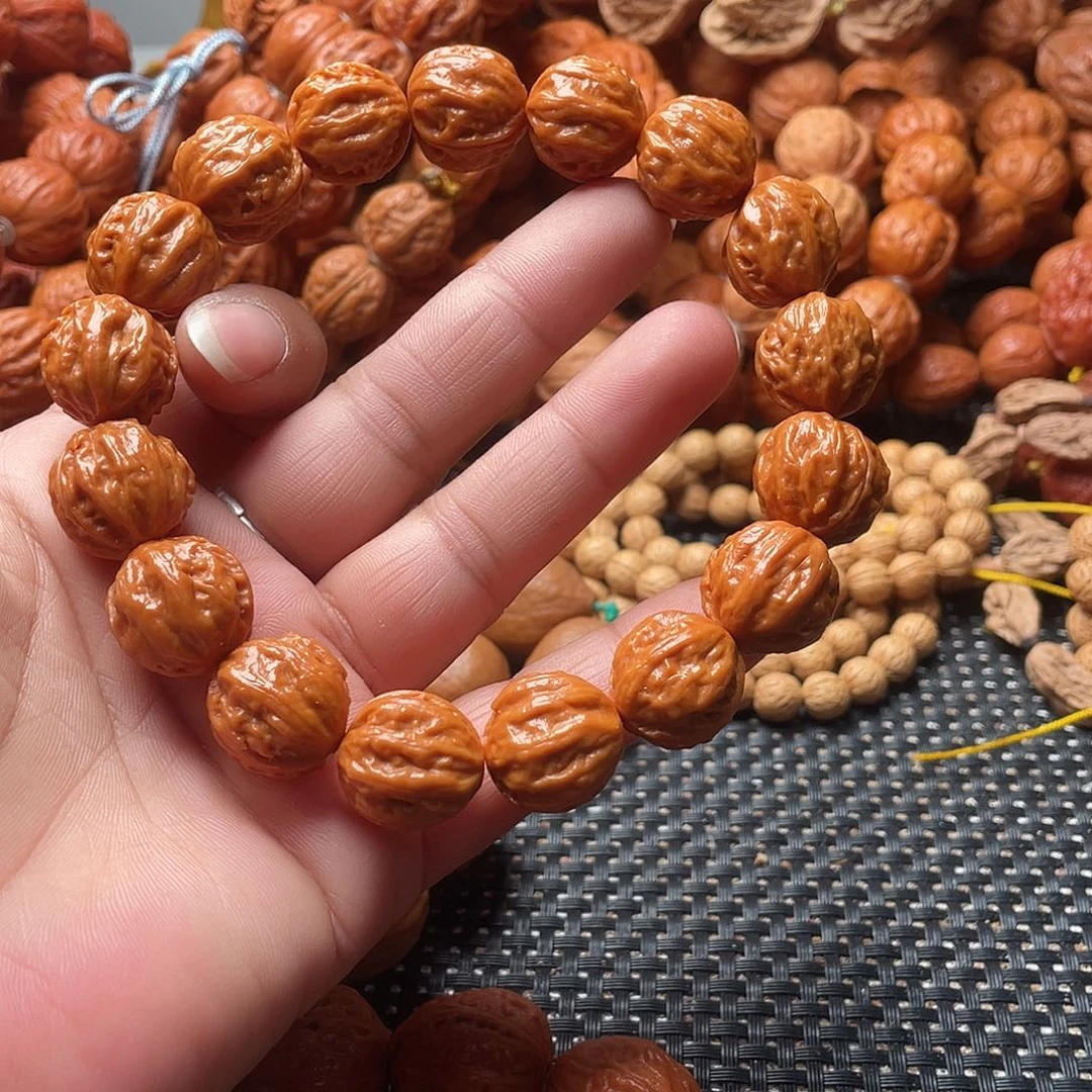 重***生文玩核桃手串小赤龙