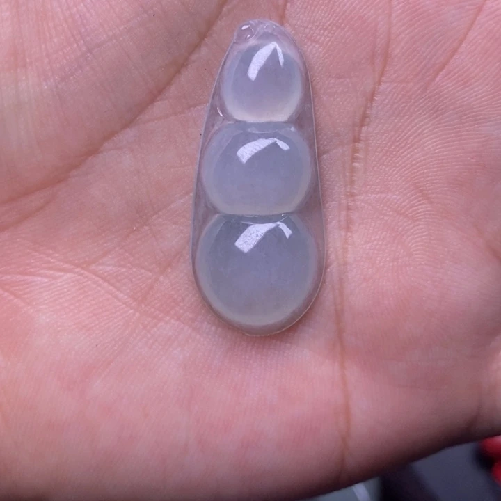 翡翠未镶嵌颈饰漏漏漏漏漏
