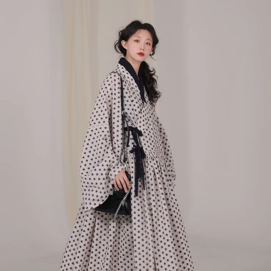谜阿凰【心澜】复原明制色织琵琶袖贴里汉服连衣裙女秋大放量宽松