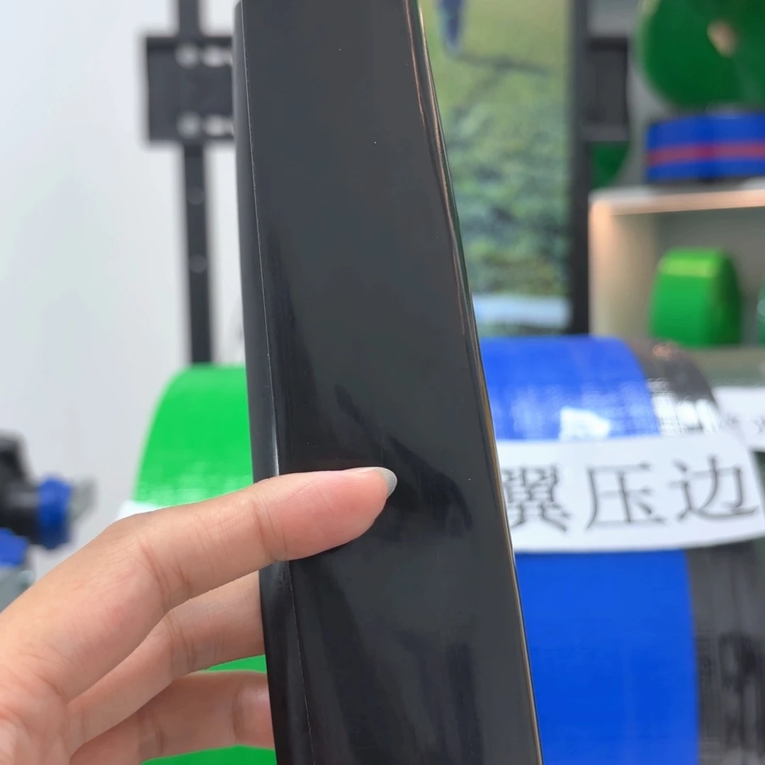 黑喷6分3孔200米一卷