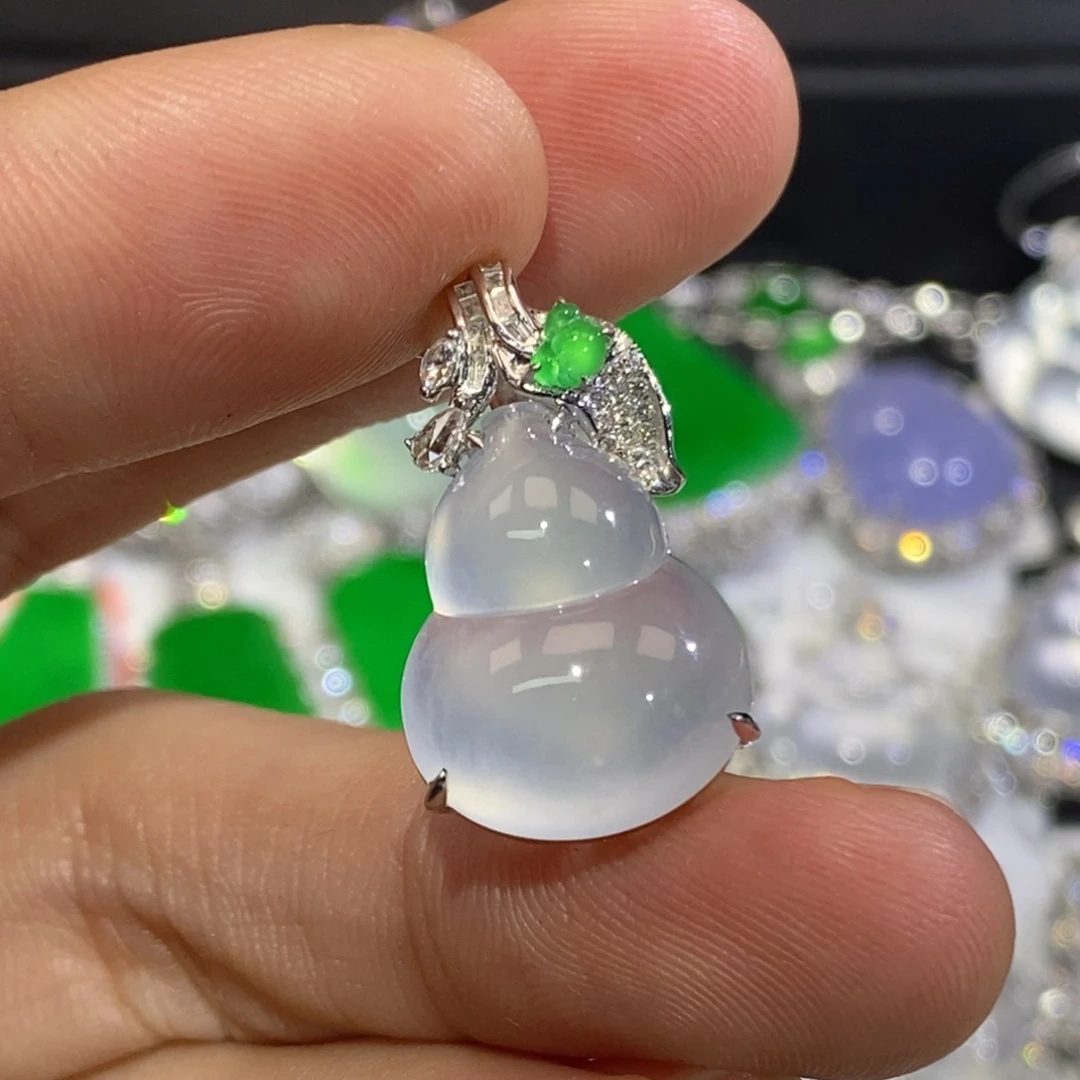 吊坠(不含链)18K金镶嵌翡翠高冰葫芦
