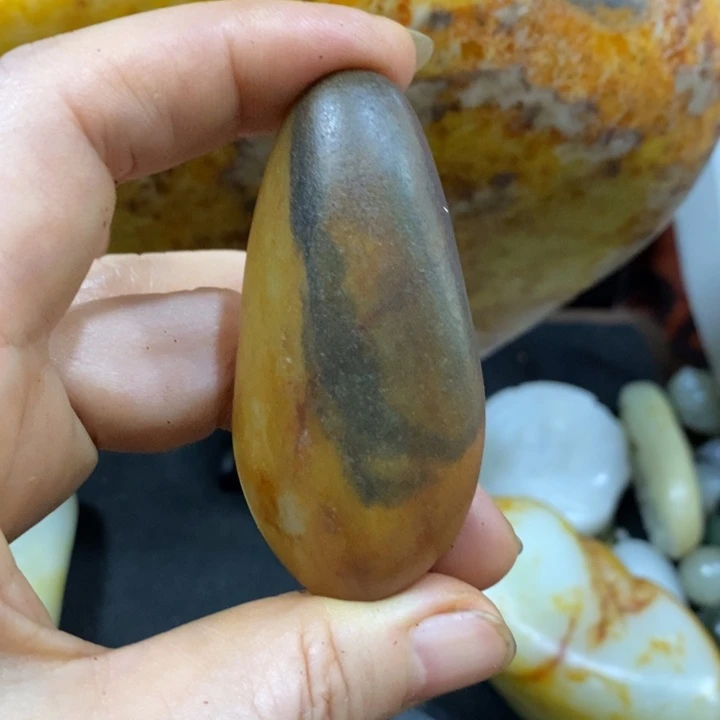 未镶嵌和田玉（糖玉）挂件