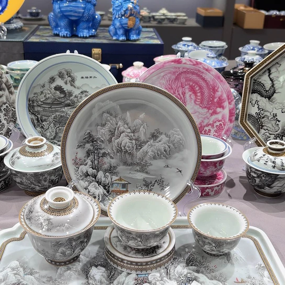 瓷片景德镇瓷器等十大文物珍品和
