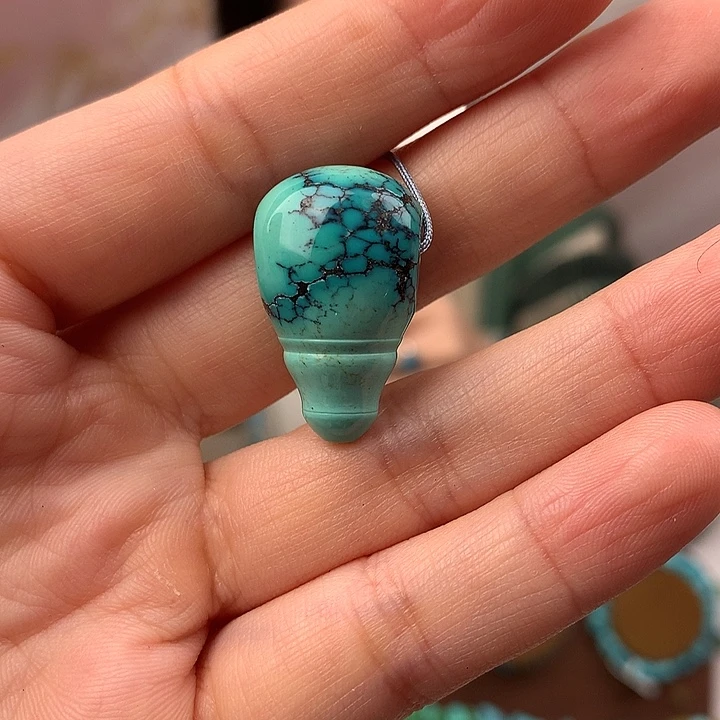 绿松石未镶嵌原矿