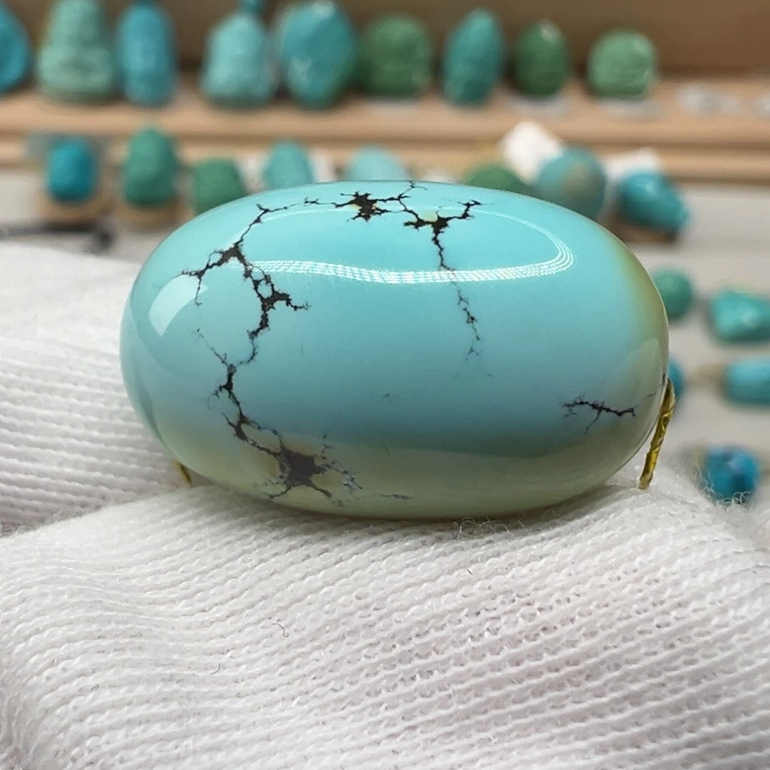 绿松石配饰未镶嵌