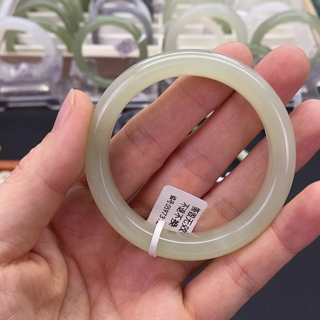 和田玉未镶嵌珠宝奇石5051