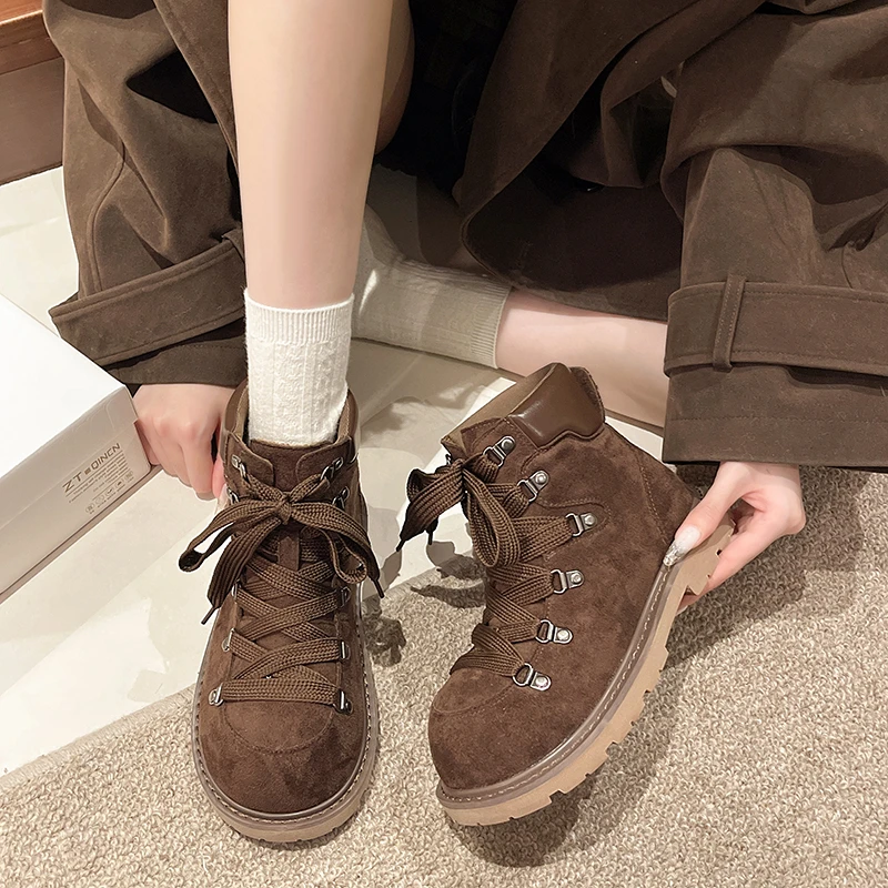 马丁靴女款2025年新款秋冬系带复古百搭显瘦厚底增高百搭小鞋子