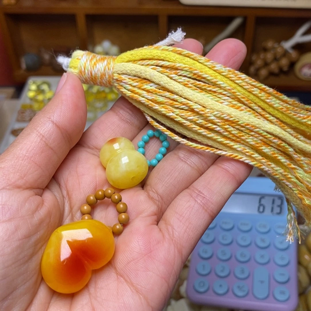 吊坠猴头核桃爱心葫芦棕卡绿卡金桂流苏