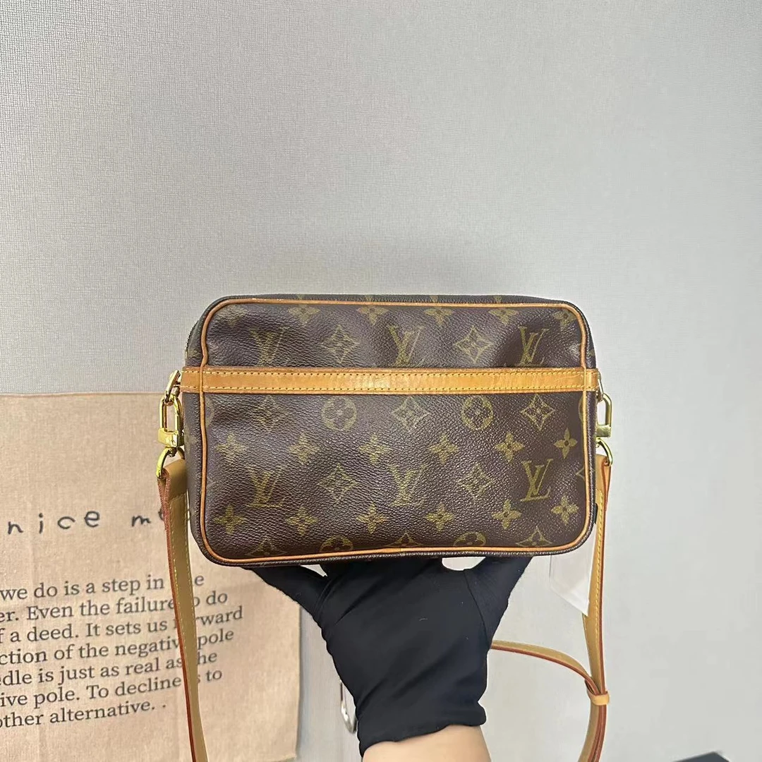 95新 LouisVuitton/路易威登 lv老花相机包/斜跨包/单肩包/手拿包