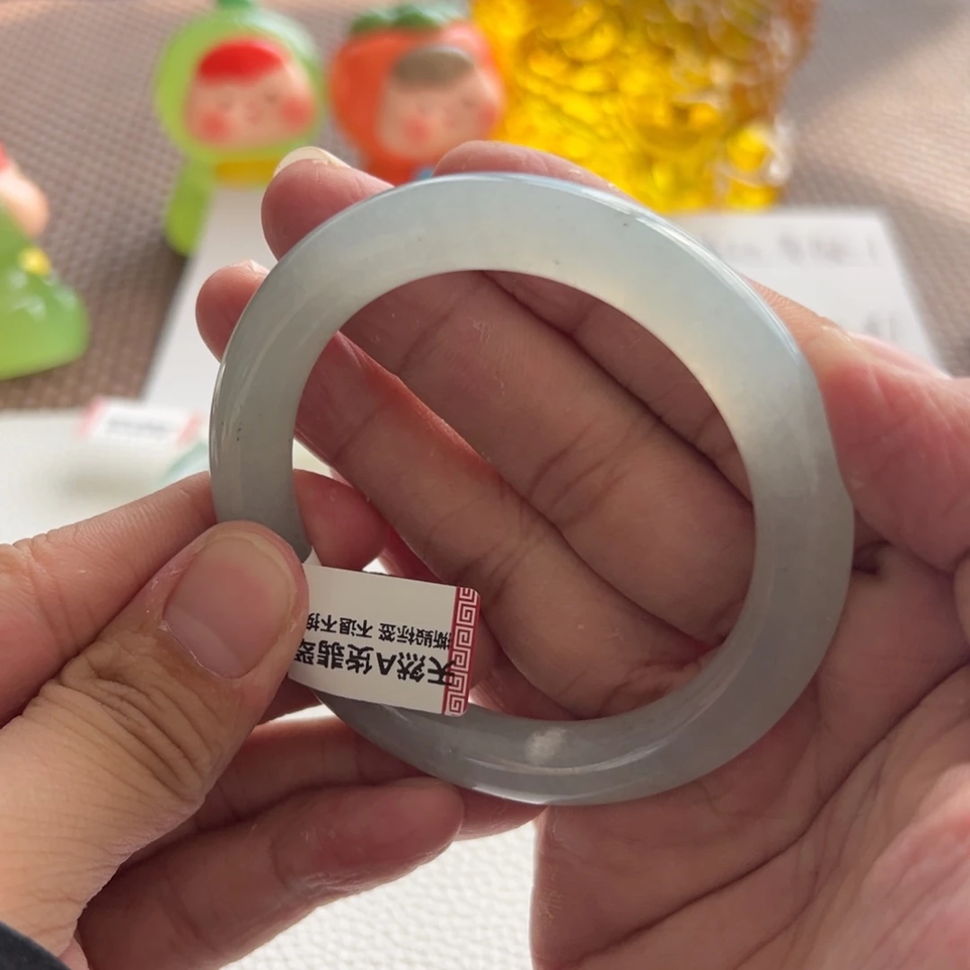 翡翠未镶嵌手镯18号 53