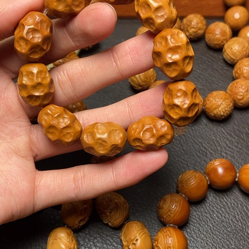 【闪购商品】橄榄核吊坠橄榄核