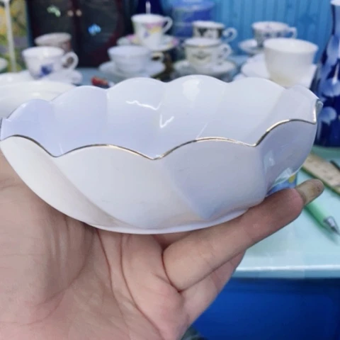 瓷片哈哈哈哈哈哈q