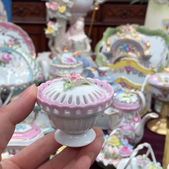 瓷片摆件，摆件，摆件，摆件，摆件摆件，摆件