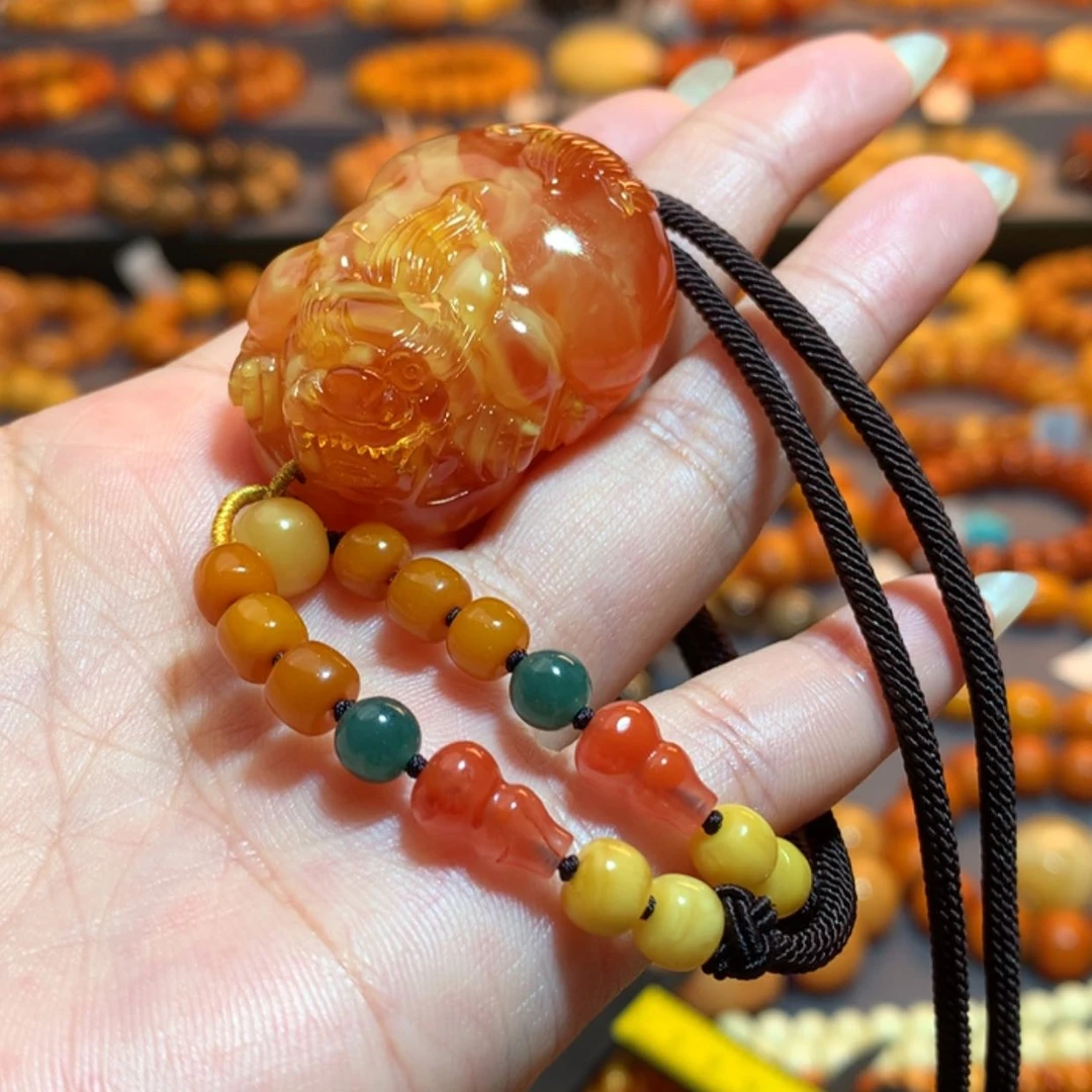 【闪购商品】蜜蜡吊坠(赠链)未镶嵌
