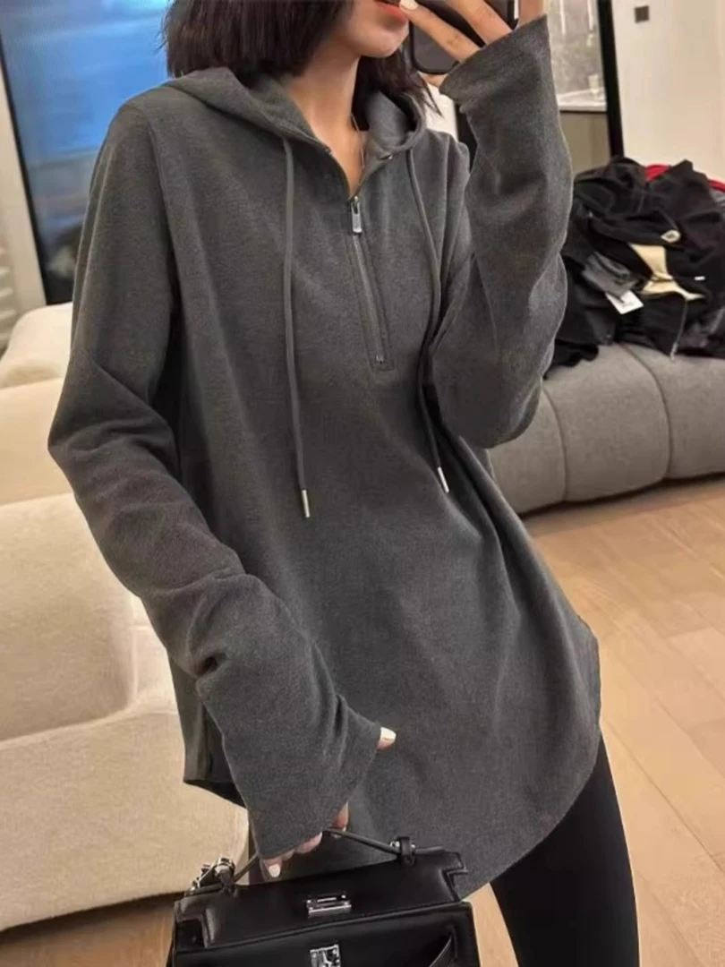灰色连帽长袖t恤女秋冬新款宽松显瘦休闲设计感中长款带帽上衣服