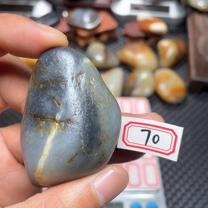 未镶嵌和田玉挂件70