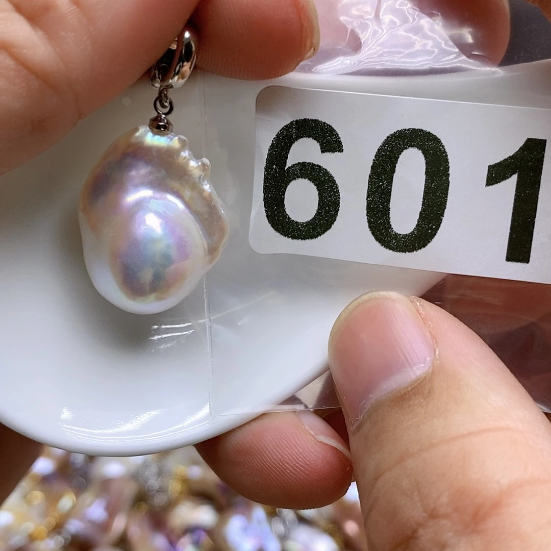 淡水珍珠未镶嵌颈饰601