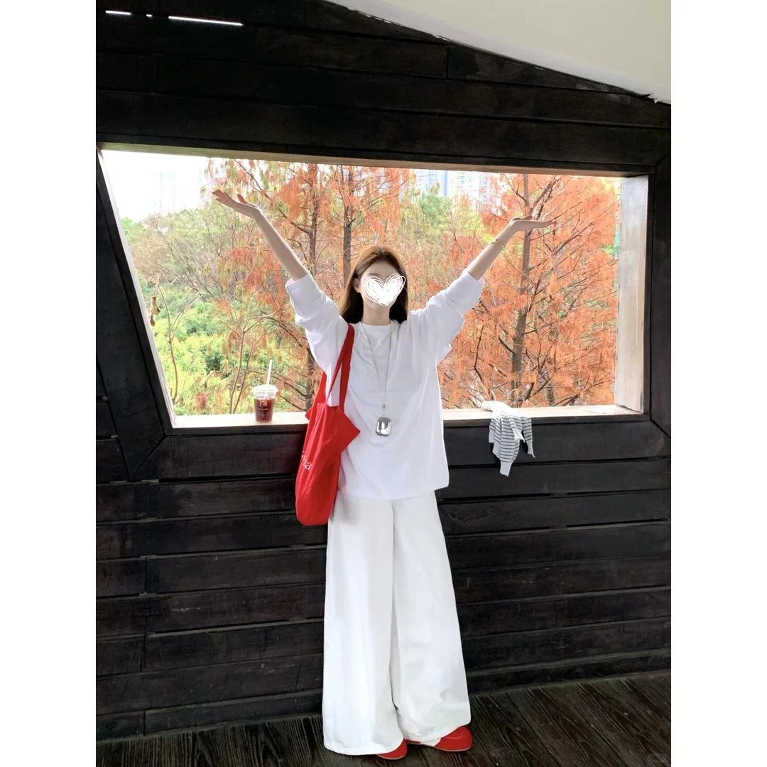 白色休闲套装女长袖圆领宽松T恤衫高腰百搭拖地裤条纹披肩三件套