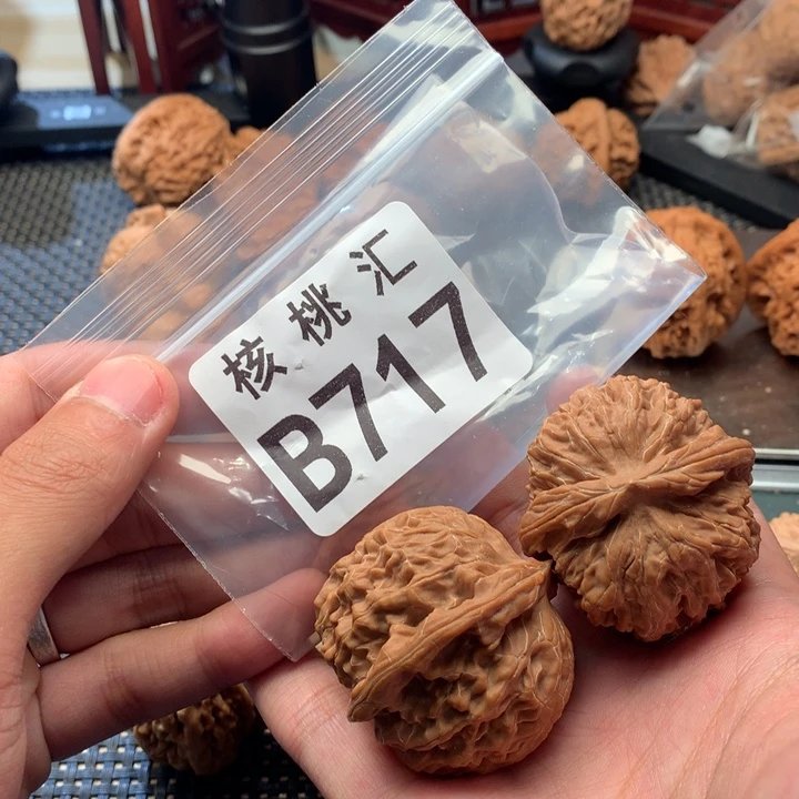 吊坠文玩核桃金麒麟