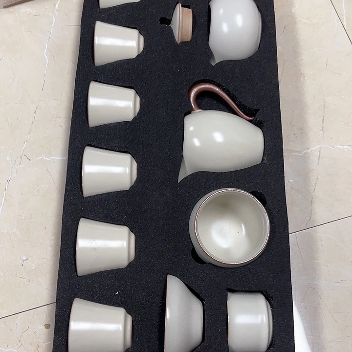 孤品茶具套装等。