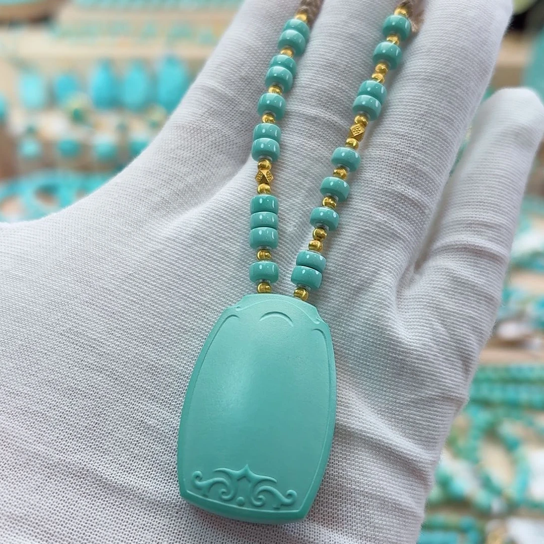 绿松石未镶嵌珠宝奇石