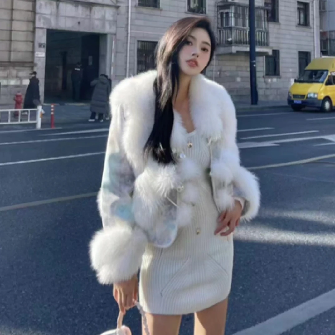 短款加厚白色拼接宽松型开衫毛领厚款显瘦轻奢冬季秋冬短外套