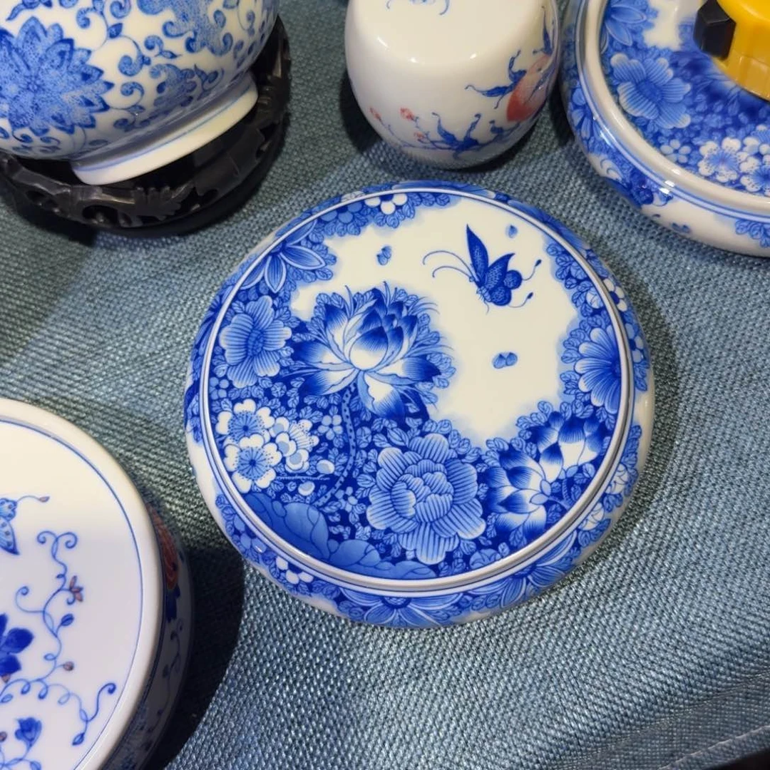 *️***景德镇陶瓷手绘盖置微瑕