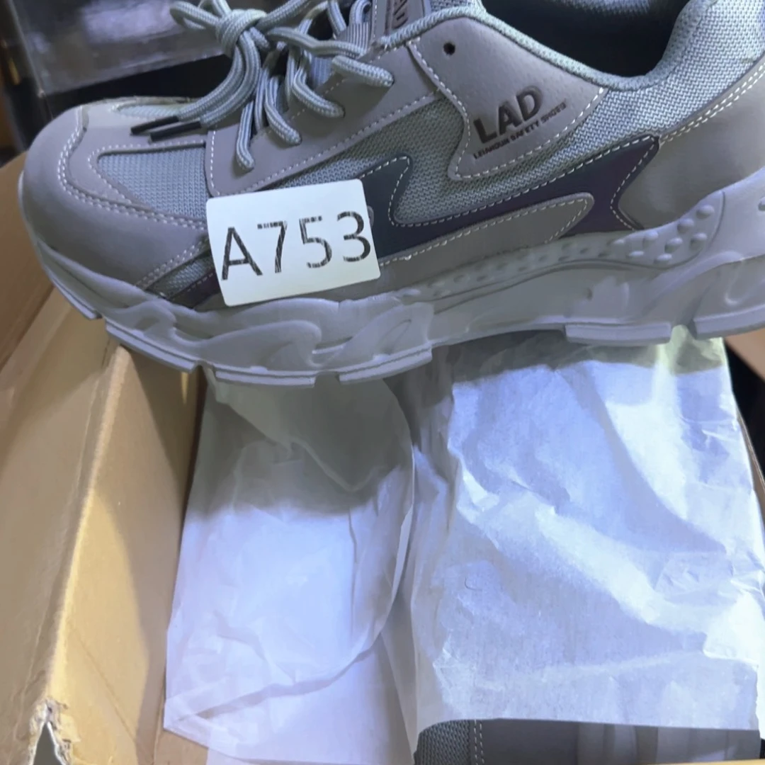 753。46码网透气防砸防刺超轻