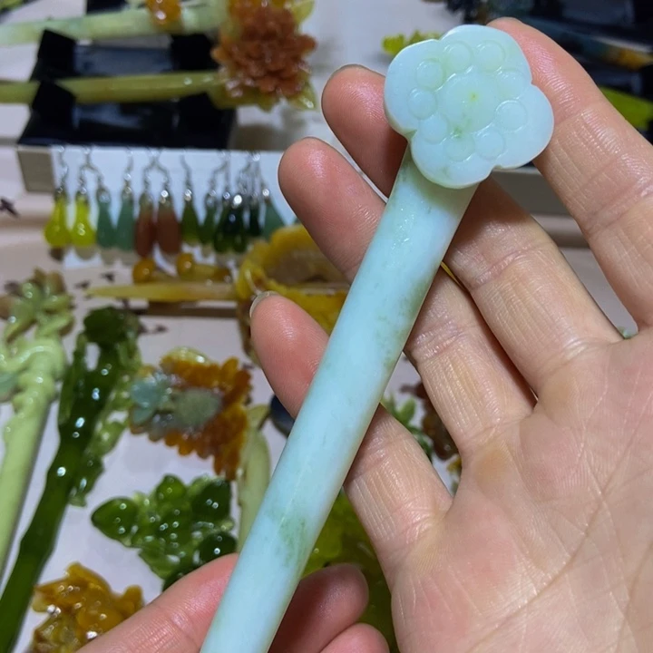 蛇纹石玉发簪未镶嵌