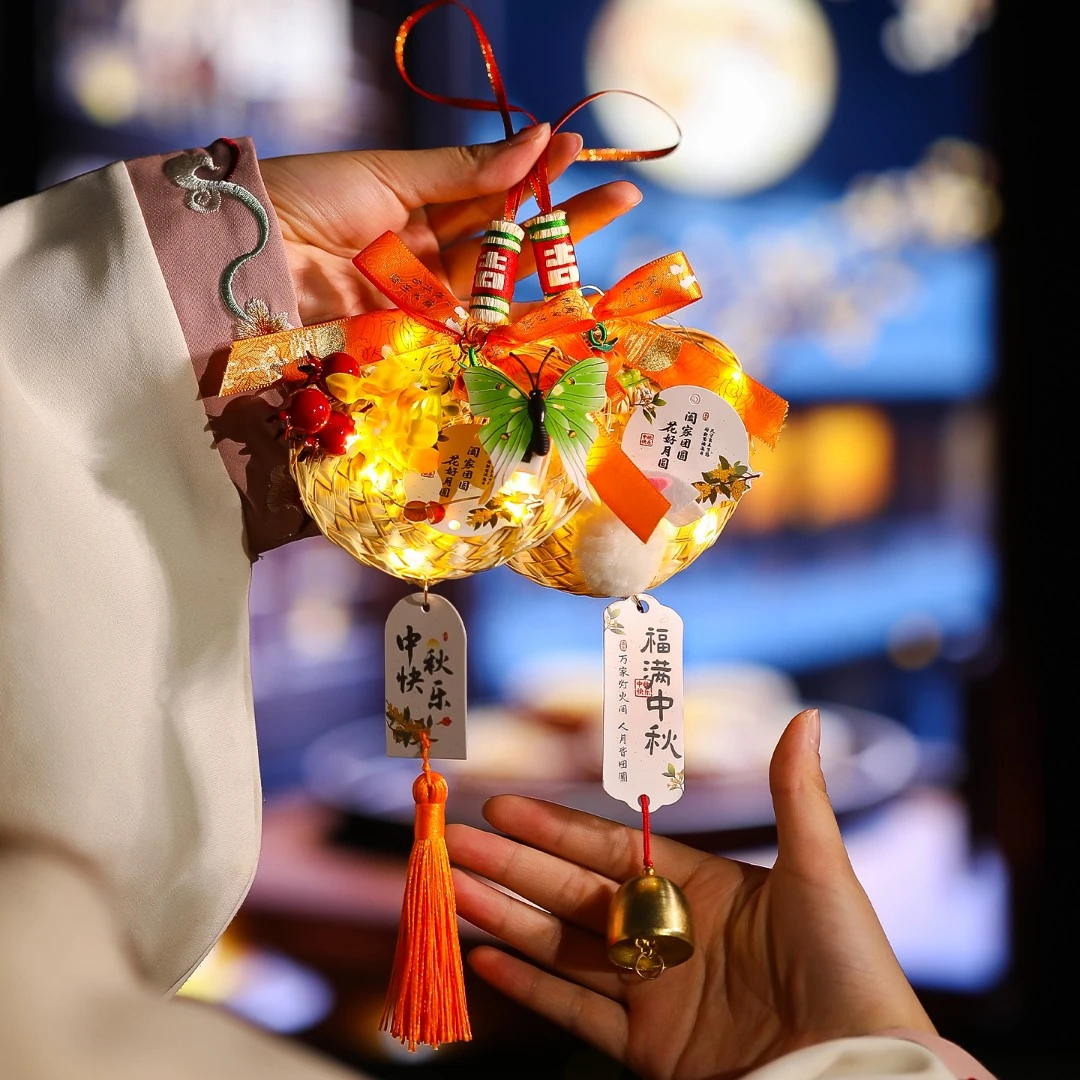 菲寻中秋节装饰品蒲扇挂件店铺场景布置氛围仪式扫把兔子挂饰灯笼