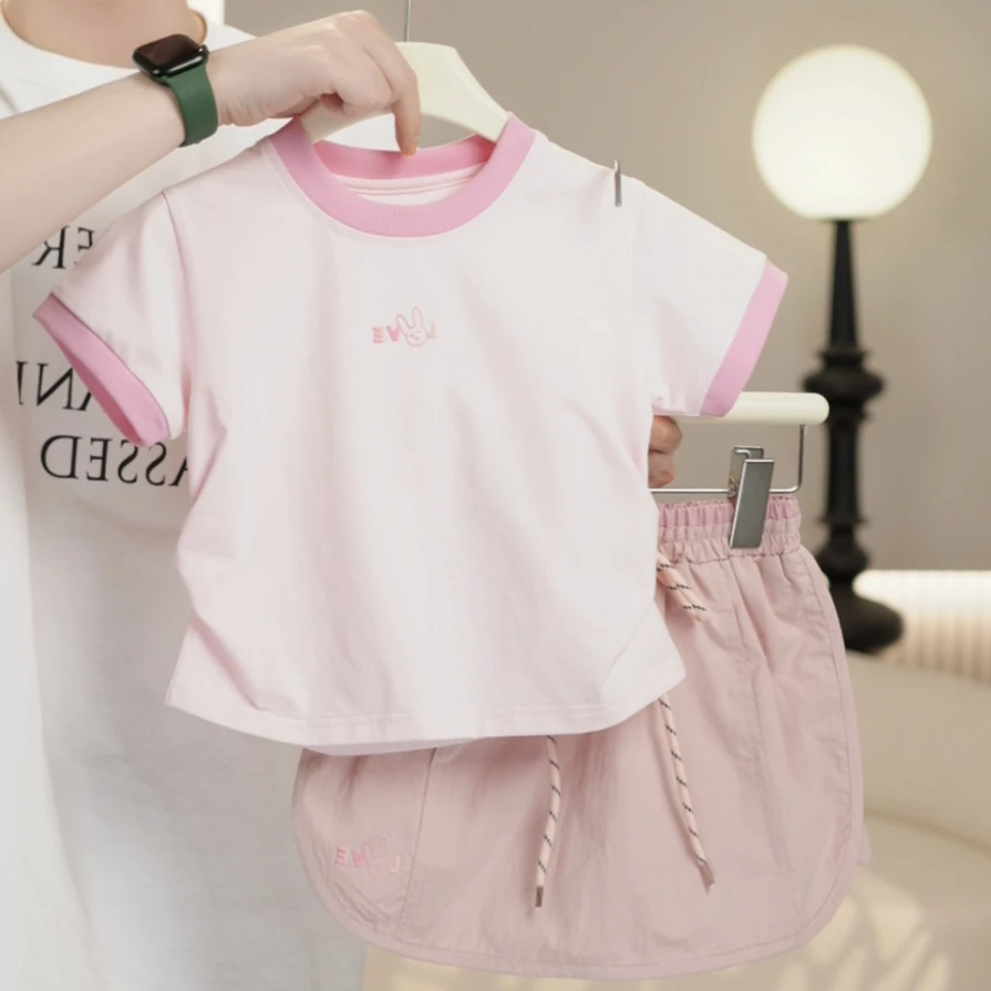 女童夏季套装女宝宝中小童短袖短裤休闲宽松两件套百搭穿搭童装