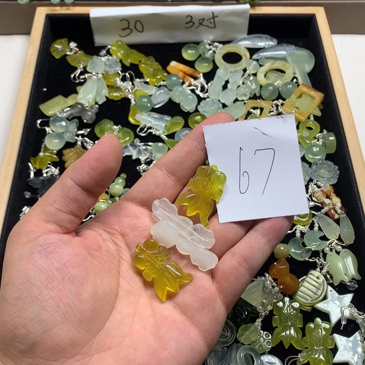 晨***曦蛇纹石玉合金发夹