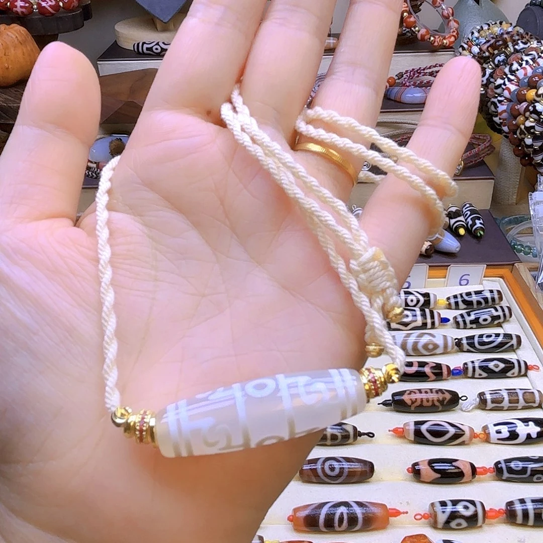 玛瑙/玉髓合金颈饰