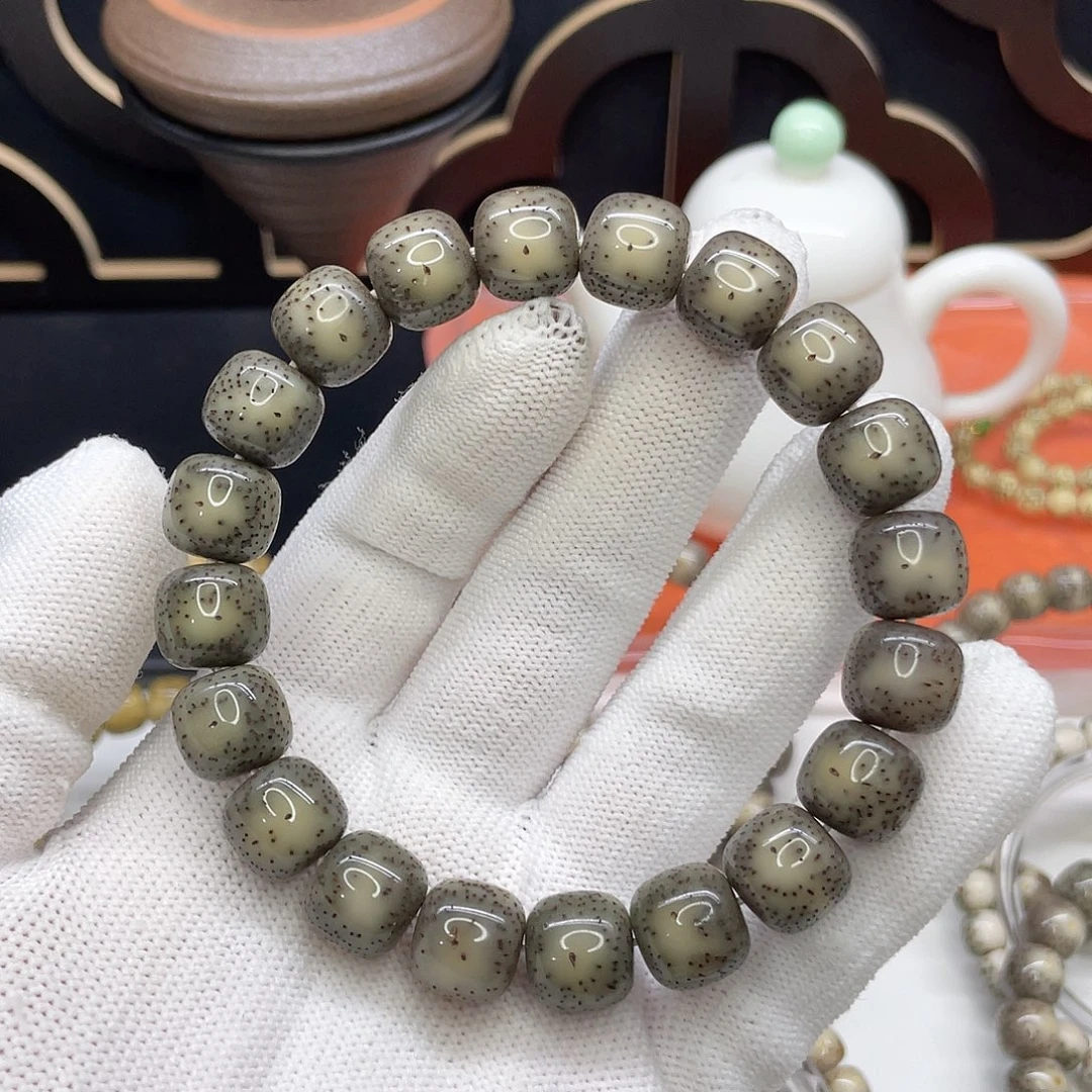 吊坠星月菩提09。12/11黑冰半壁江山双留白