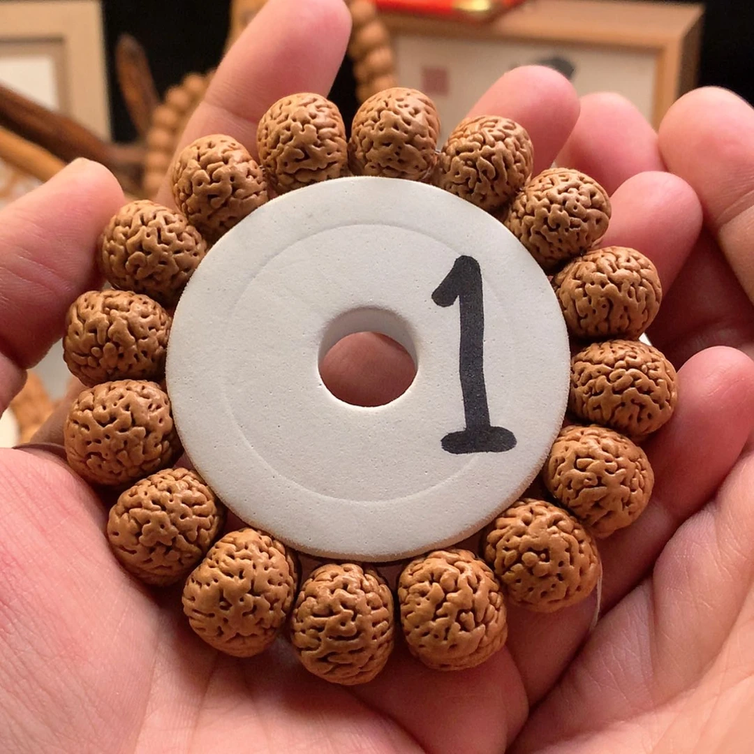 【闪购商品】桃核手串【豁牙子】1.9桃核手串