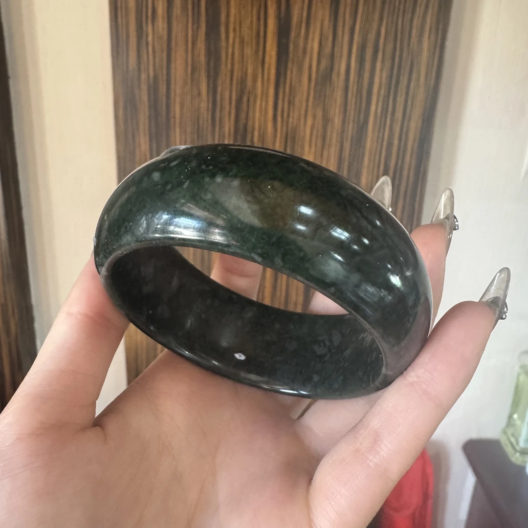 岫玉药王石深绿色宽版手镯