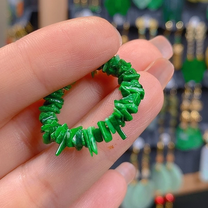 古***潮翡翠未镶嵌耳饰翡翠