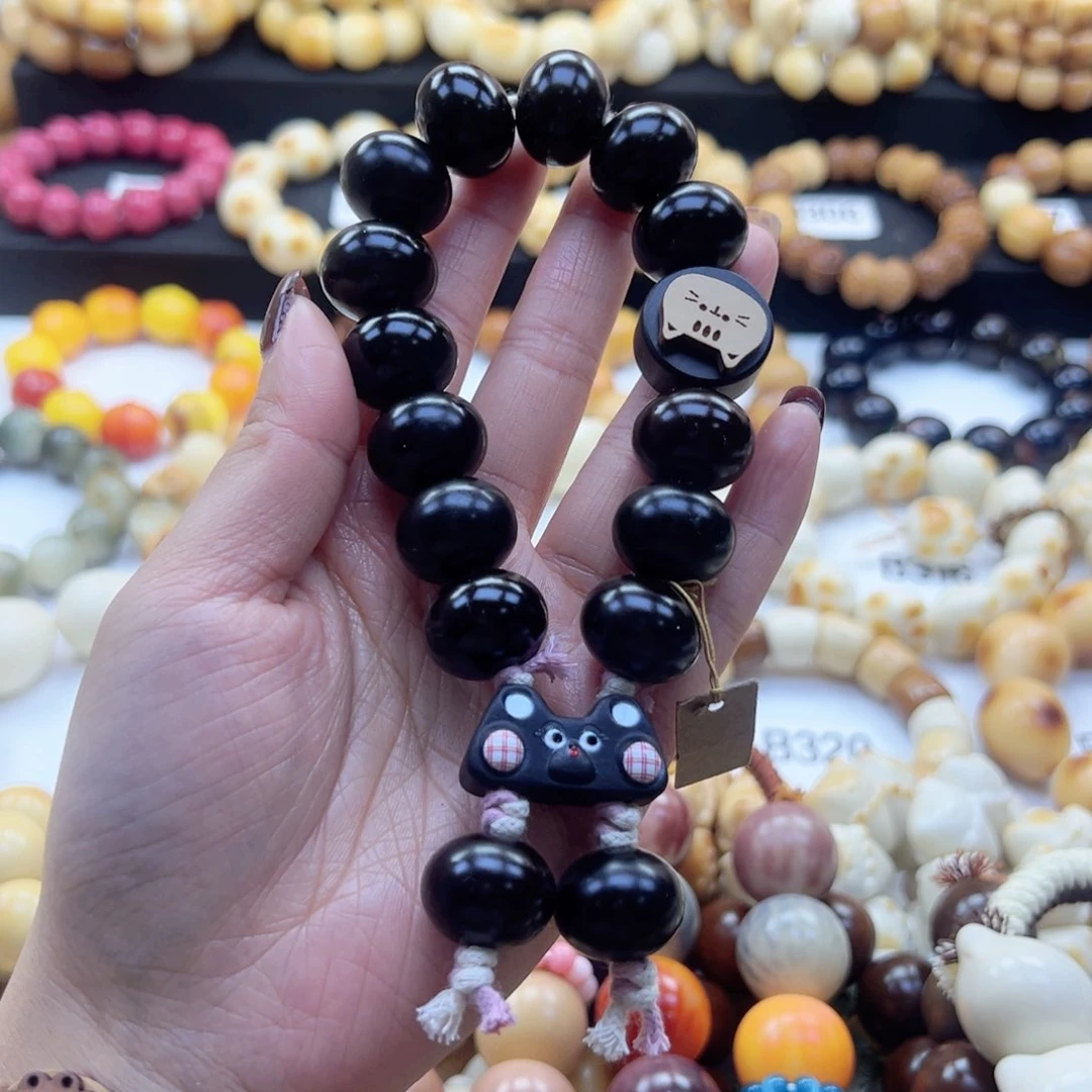 吊坠白玉菩提18-19卡干车干磨菩提手持微瑕