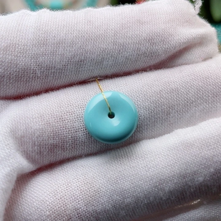 绿松石配饰未镶嵌