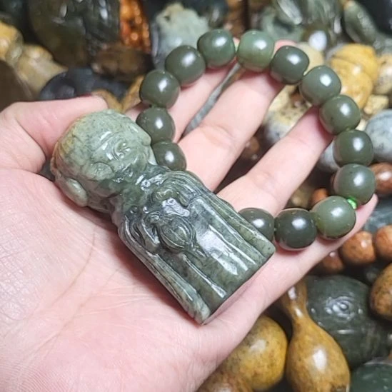岫岩河磨玉（透闪石质玉）未镶嵌挂件