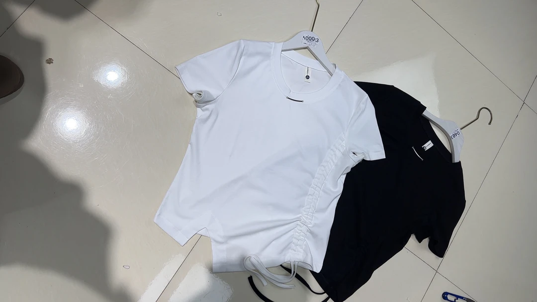 2025年夏季新款时尚百搭圆领抽绳开叉T恤显瘦遮肉小衫女上衣