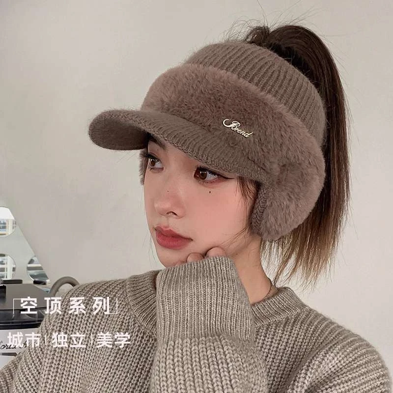 韩版保暖护耳帽子女冬季毛绒空顶帽时尚马尾棒球帽户外逛街鸭舌帽