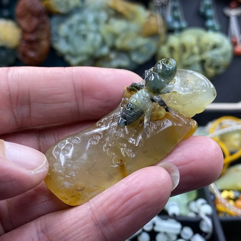 【闪购商品】未镶嵌蛇纹石玉吊坠