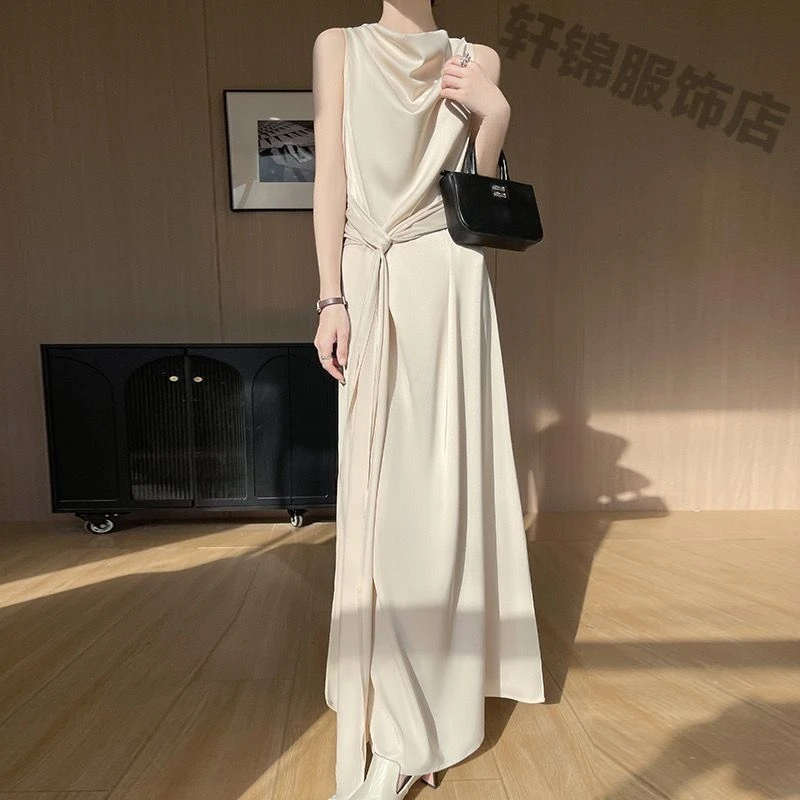 气质高级夏季设计法式通勤缎面质感收腰新款无袖收腰连衣裙长裙