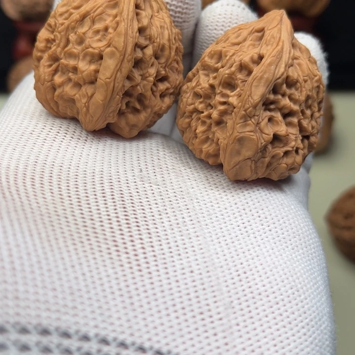 生***荐核桃南疆石文玩核桃