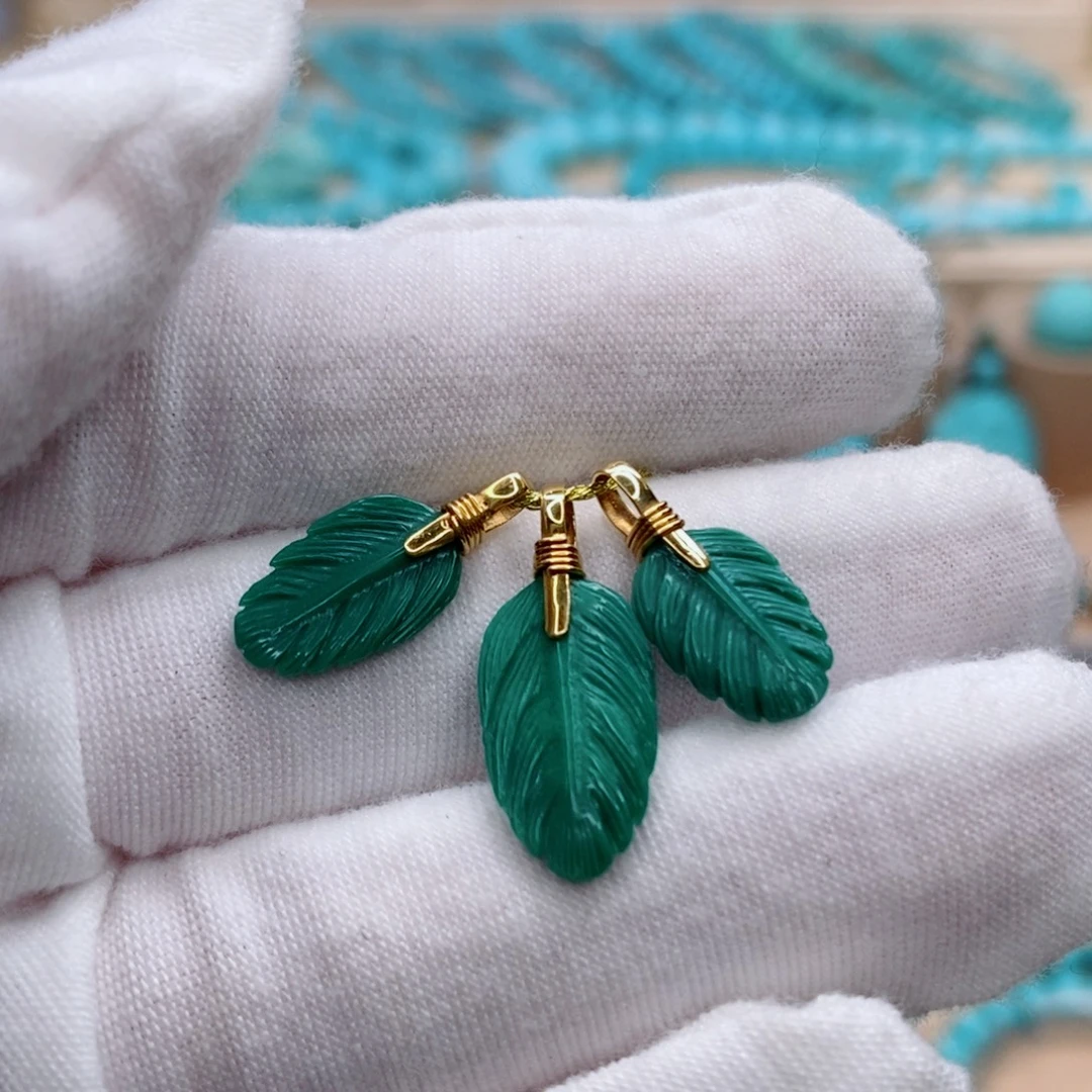 绿松石18K金镶嵌珠宝奇石