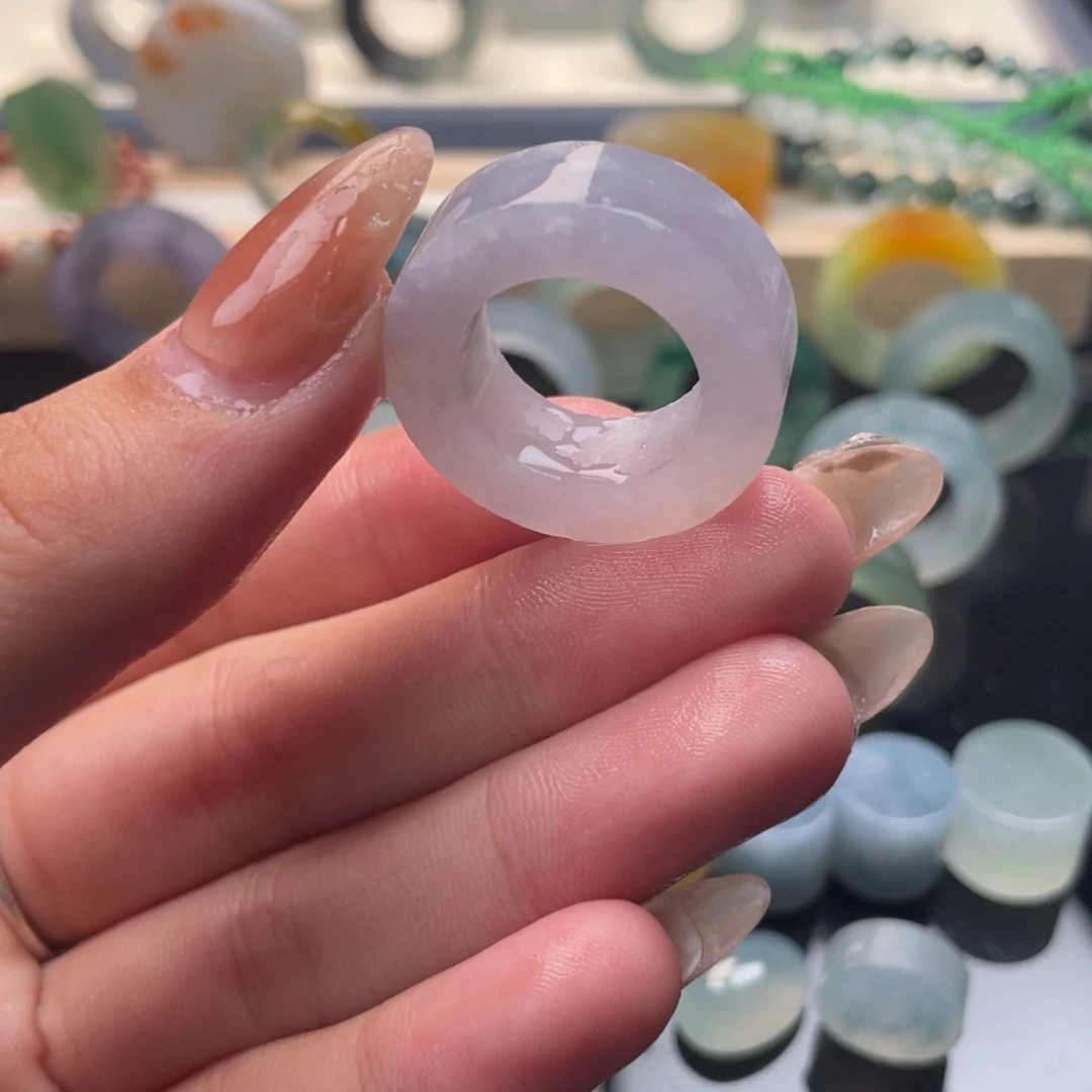 未镶嵌定制翡翠紫色